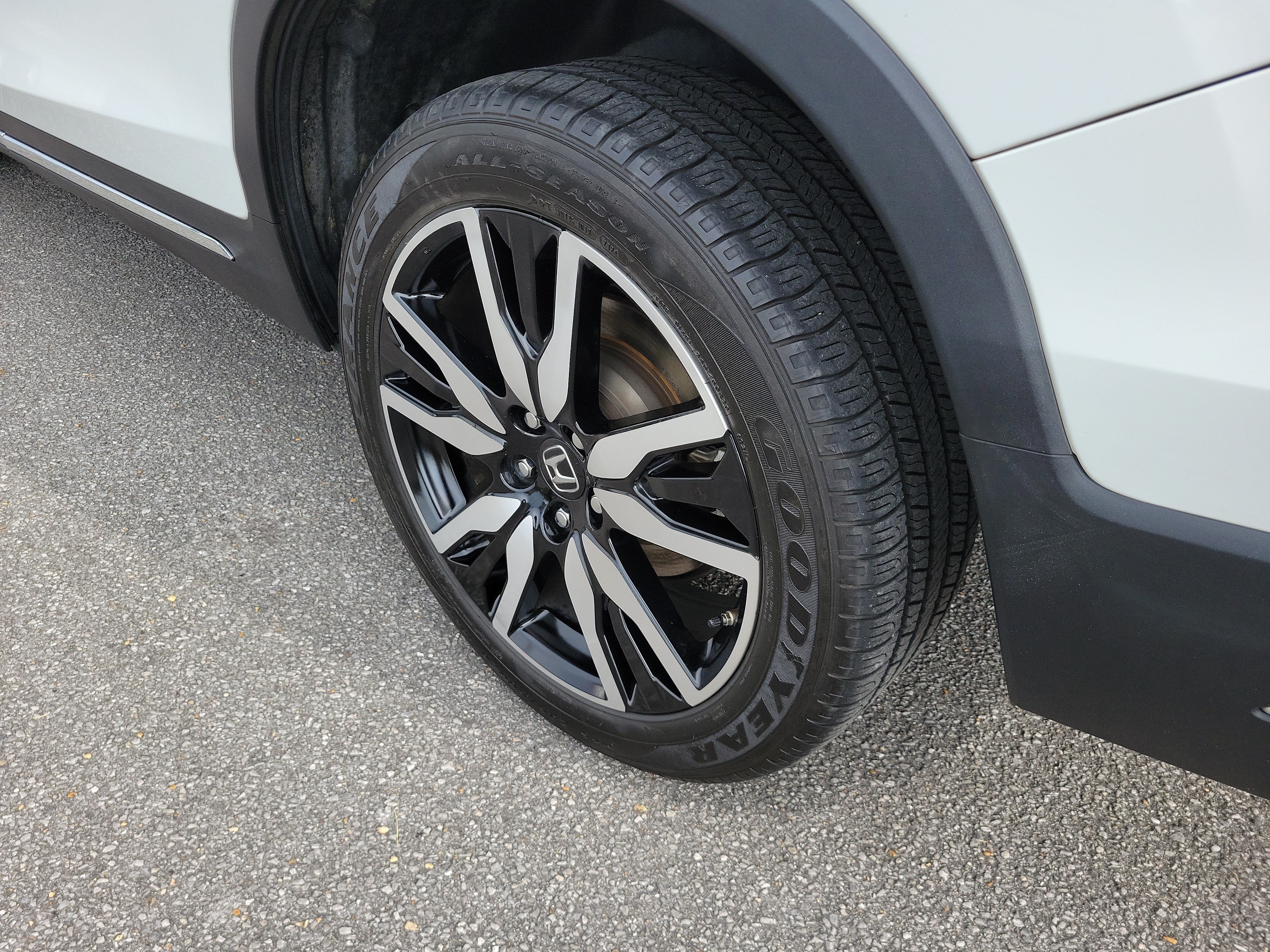 Used 2020 Honda Pilot Elite image 26