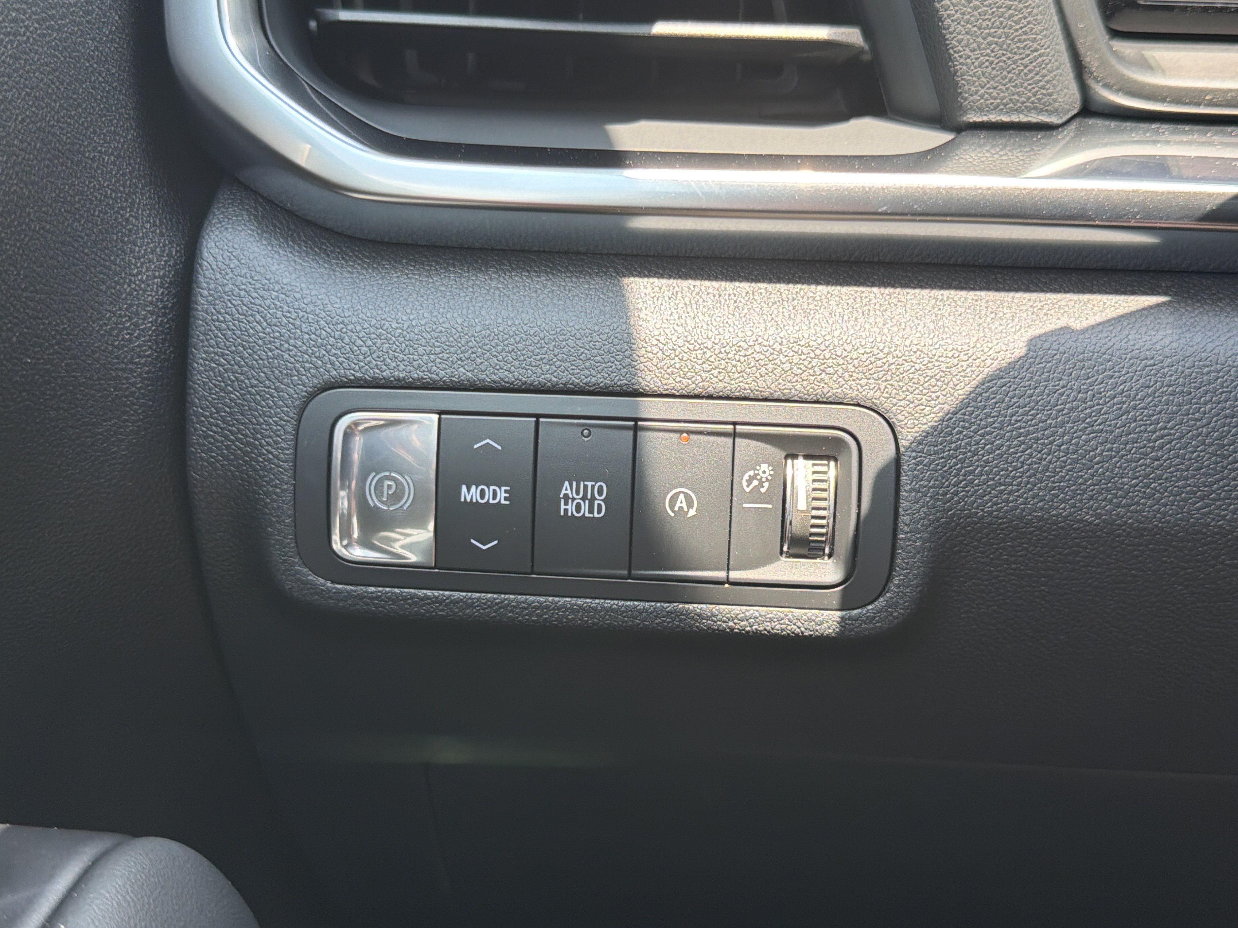 New 2026 GMC Terrain Elevation w/ LPO, Floor Liner Package FWD image 30
