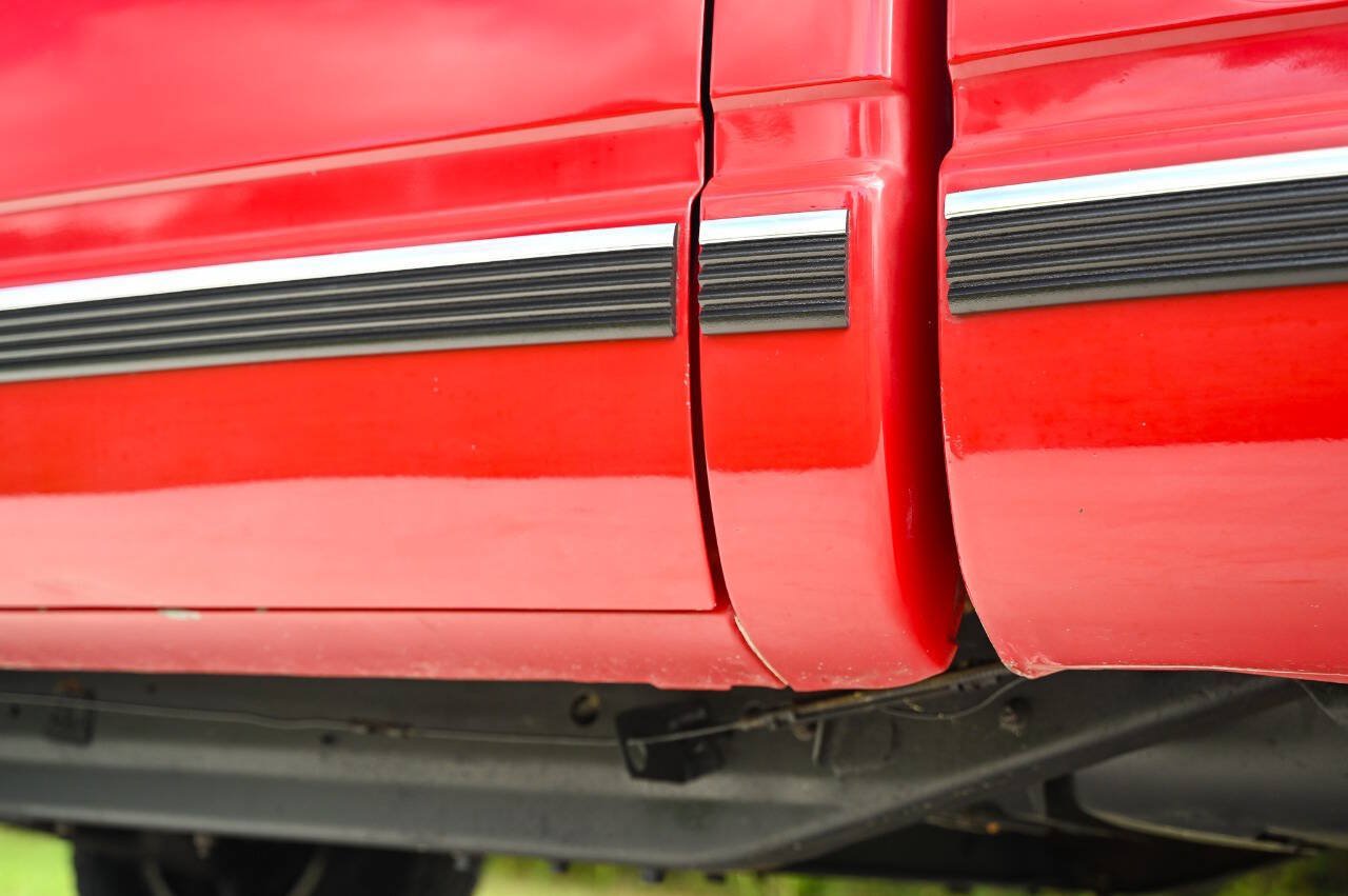Used 1989 Chevrolet Silverado 1500 4x4 Regular Cab image 51