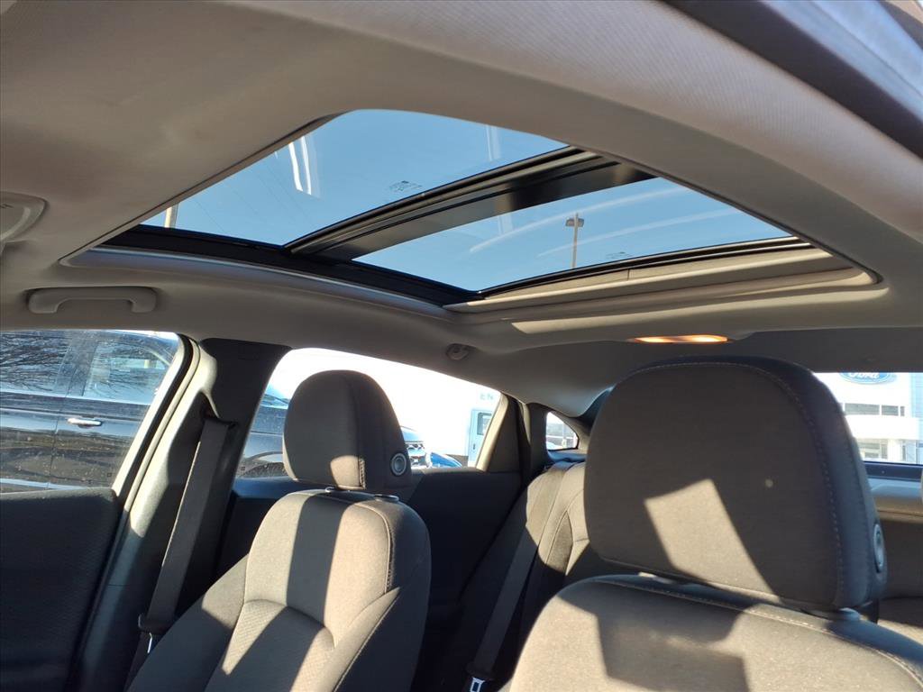 Used 2023 Chevrolet Malibu LT image 27