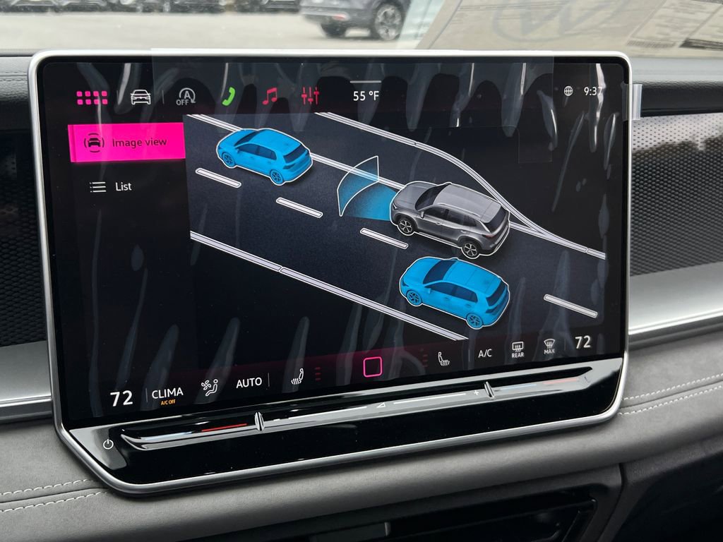 New 2026 Volkswagen Tiguan SE R-Line image 22