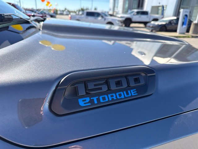 Used 2022 RAM 1500 Big Horn AWD/4WD image 4