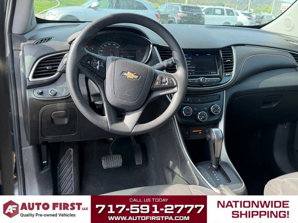 Used 2020 Chevrolet Trax LT image 10