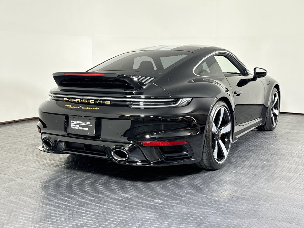Certified 2023 Porsche 911 Sport Classic RWD image 7