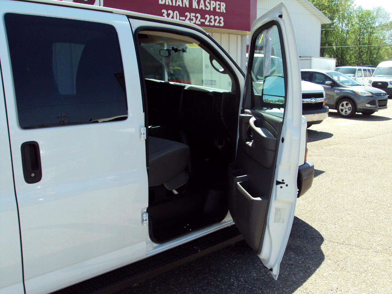 Used 2014 Chevrolet Express 1500 LS image 12