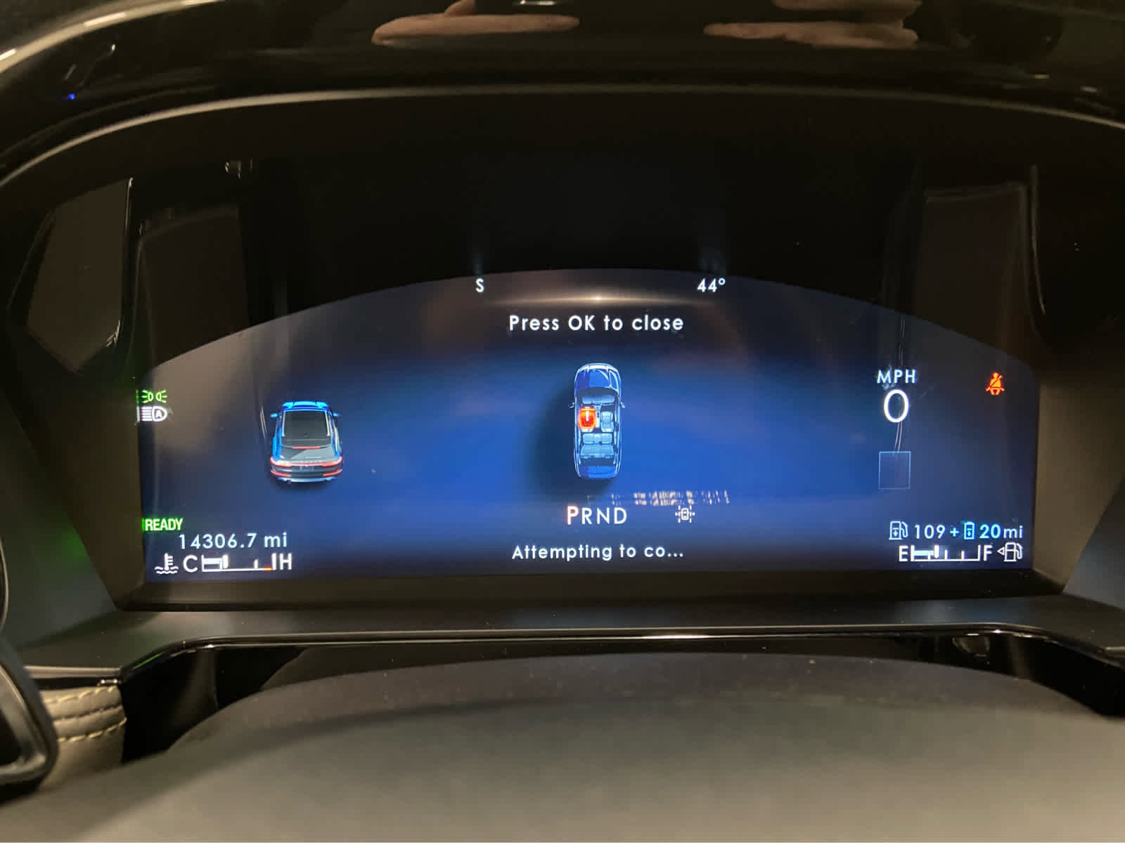 Used 2025 Lincoln Corsair Grand Touring w/ Equipment Group 301A image 23