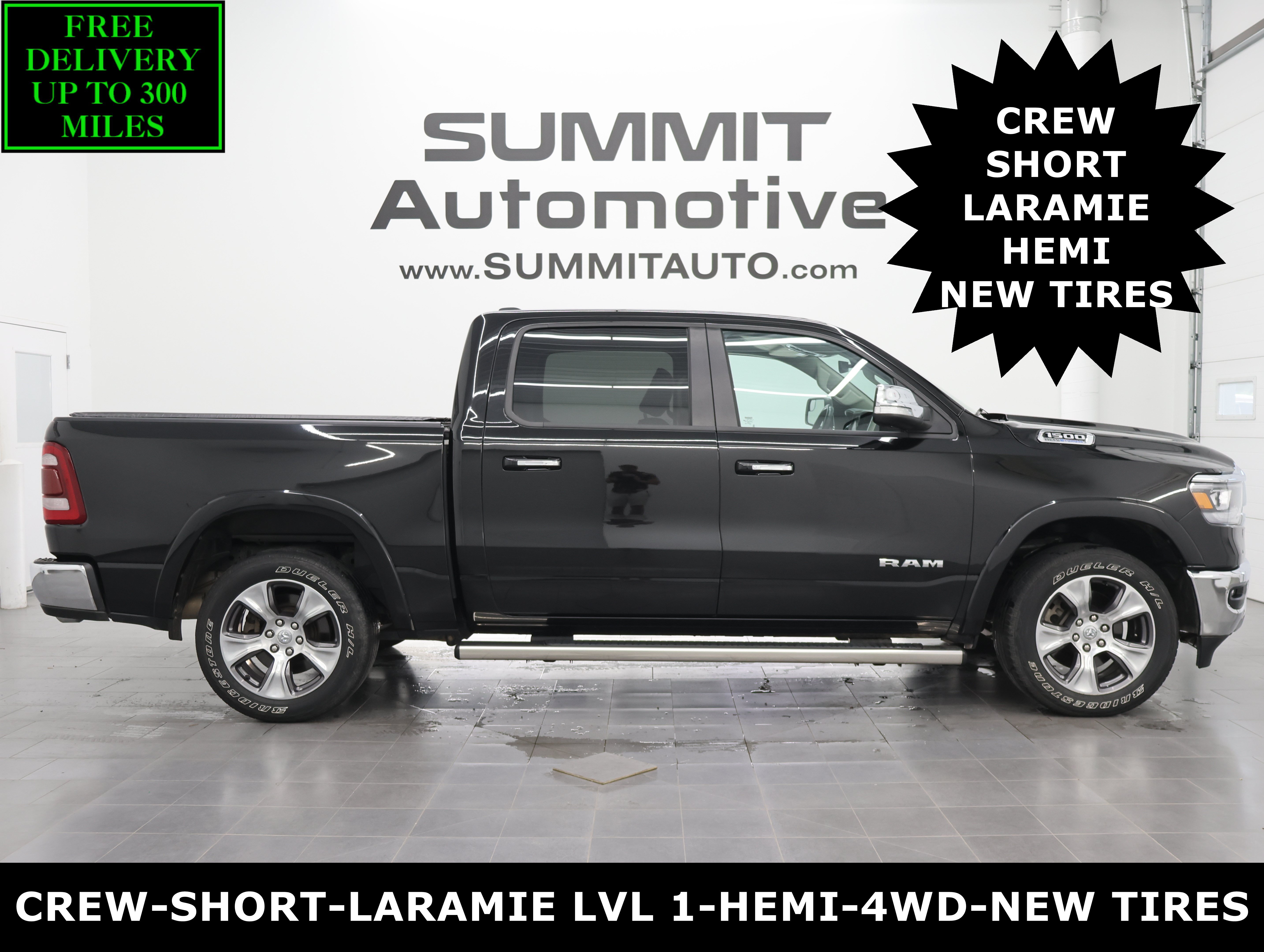 Used 2022 RAM 1500 Laramie AWD/4WD image 1