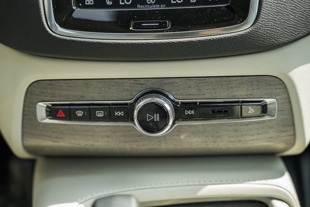 Certified 2023 Volvo XC90 B6 Plus w/ Protection Package Premier AWD/4WD image 24