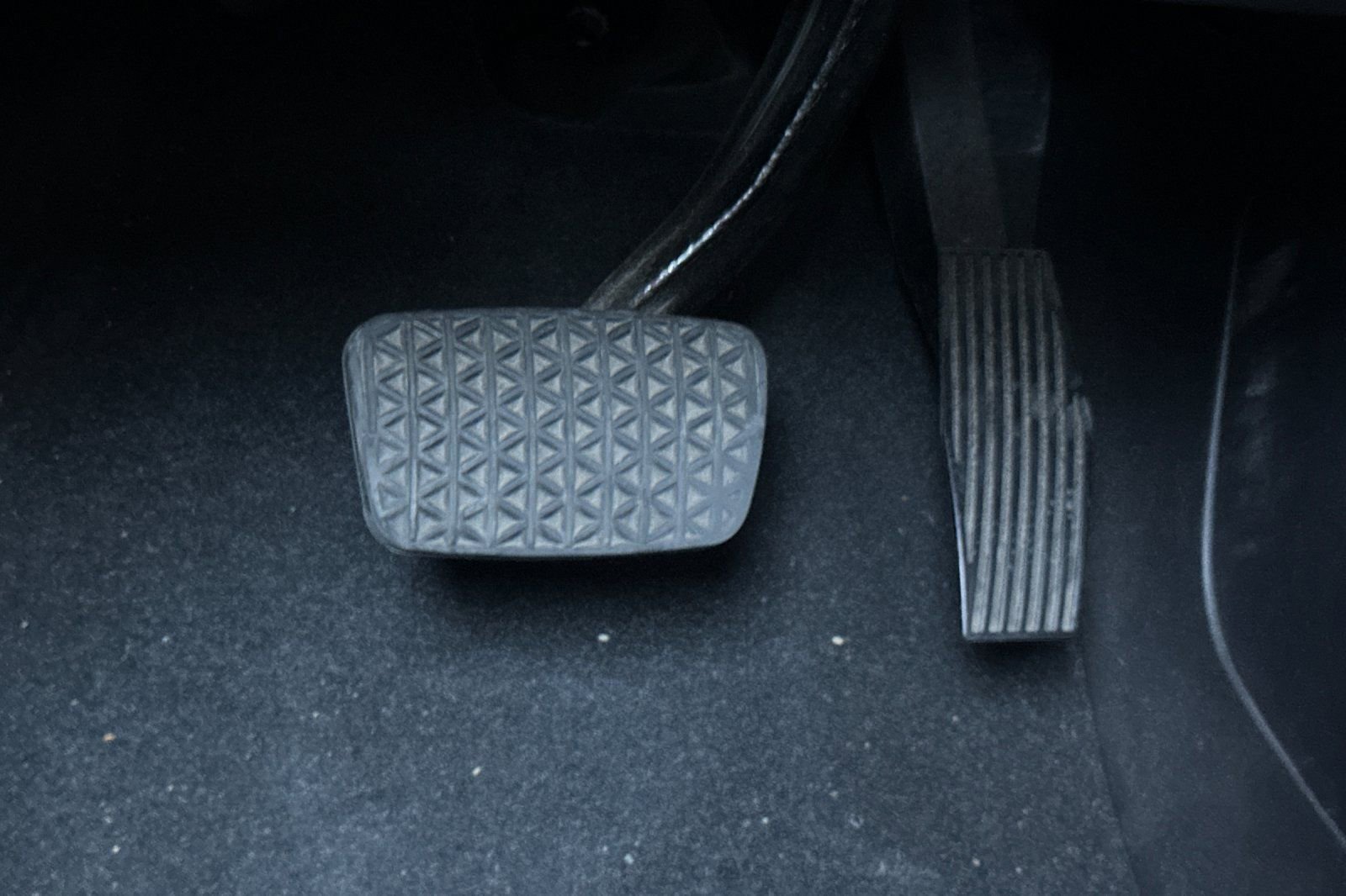 Used 2023 GMC Terrain SLT image 45