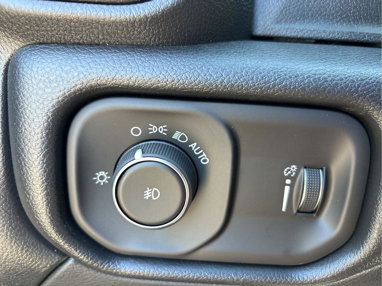 New 2026 RAM 3500 Tradesman image 13