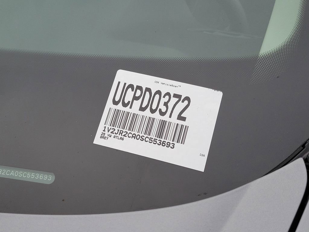 Used 2025 Volkswagen Atlas SE FWD image 24