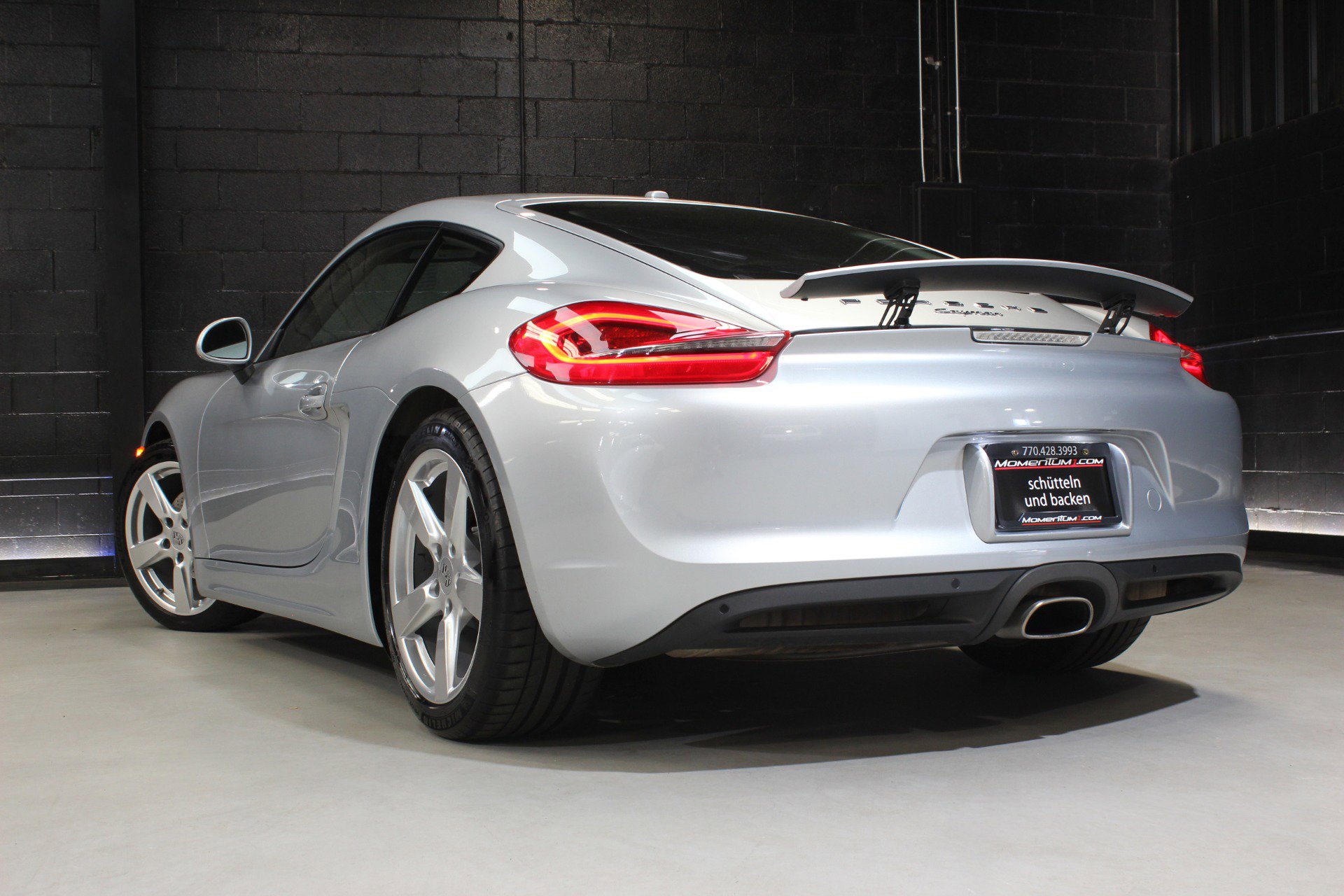 Used 2015 Porsche Cayman image 9