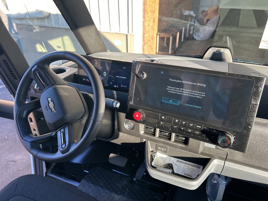 New 2025 Chevrolet Brightdrop 400 w/ Battery Pack, Max Range image 7