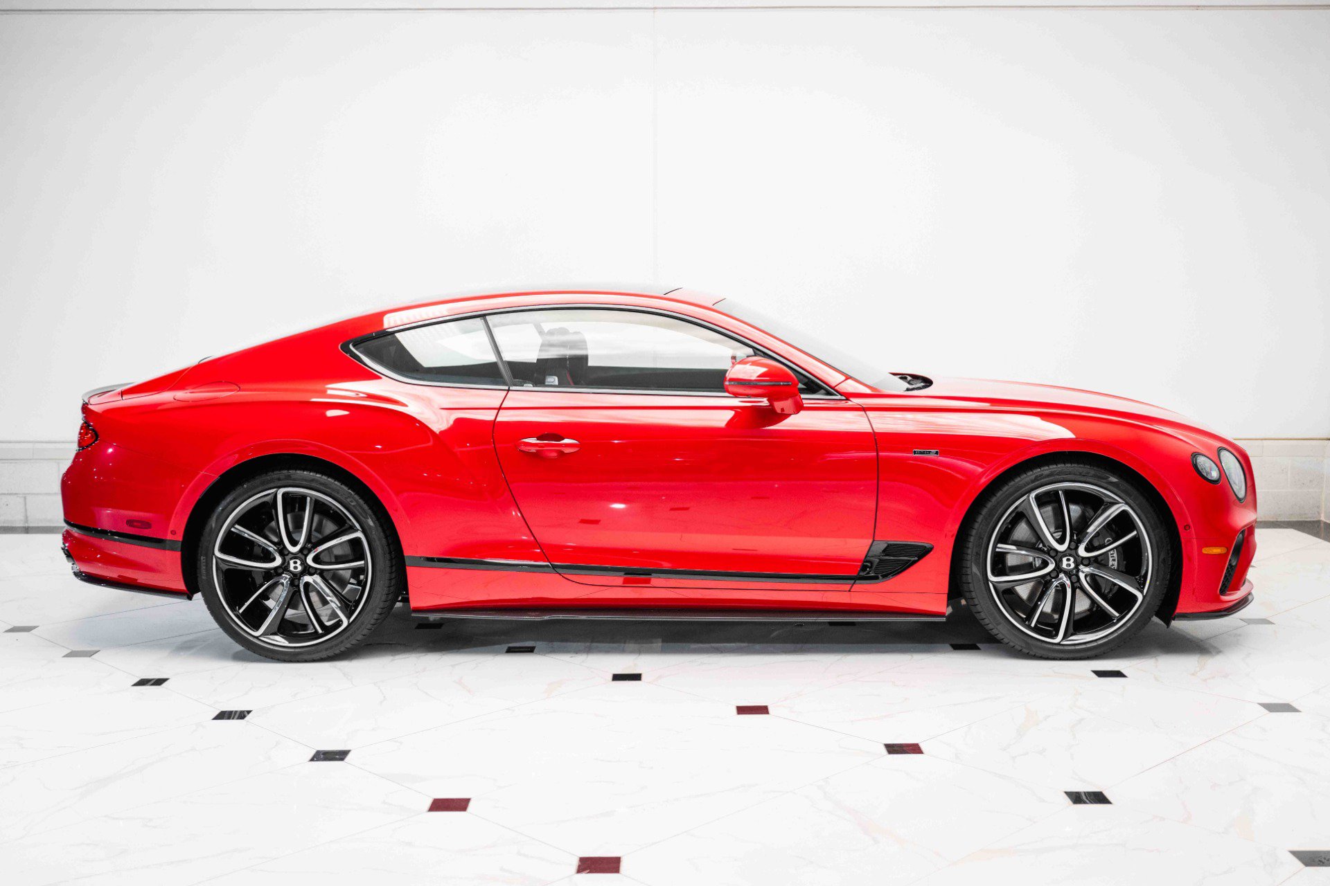 New 2024 Bentley Continental GT V8 AWD/4WD image 5