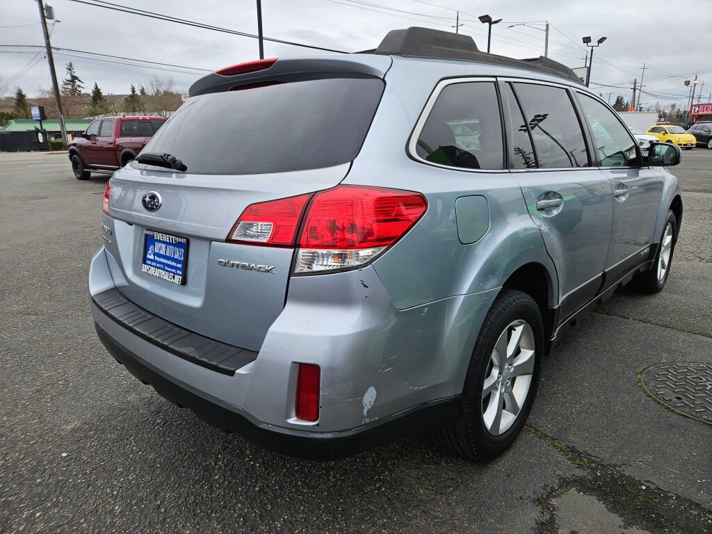 Used 2013 Subaru Outback 2.5i Premium image 5