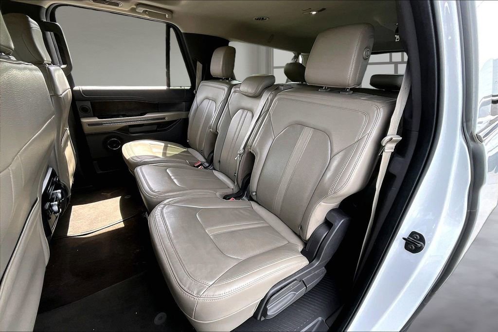 Used 2020 Ford Expedition Max Limited w/ Equipment Group 301A RWD image 26