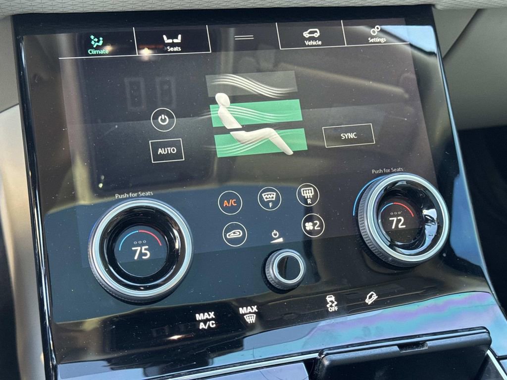 Used 2020 Land Rover Range Rover Velar S image 22