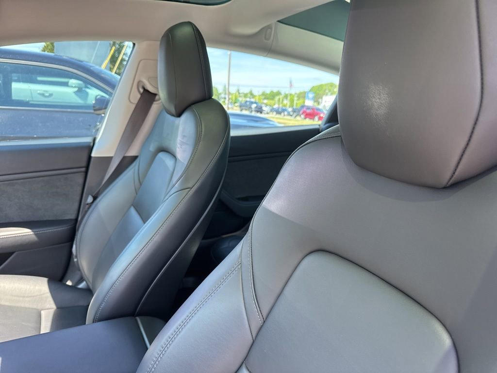 Used 2018 Tesla Model 3 Long Range image 5