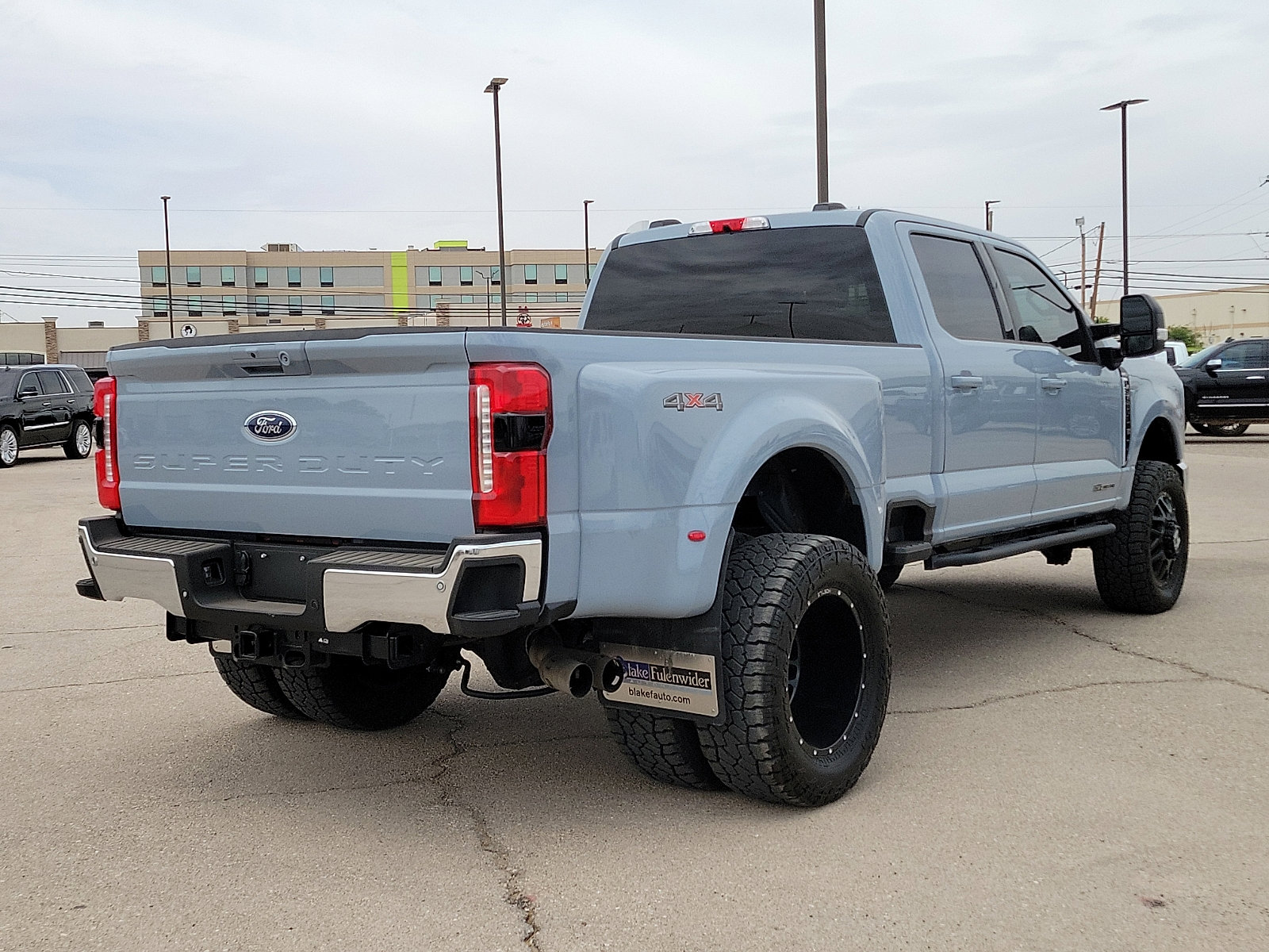 Used 2026 Ford F350 Lariat AWD/4WD image 4