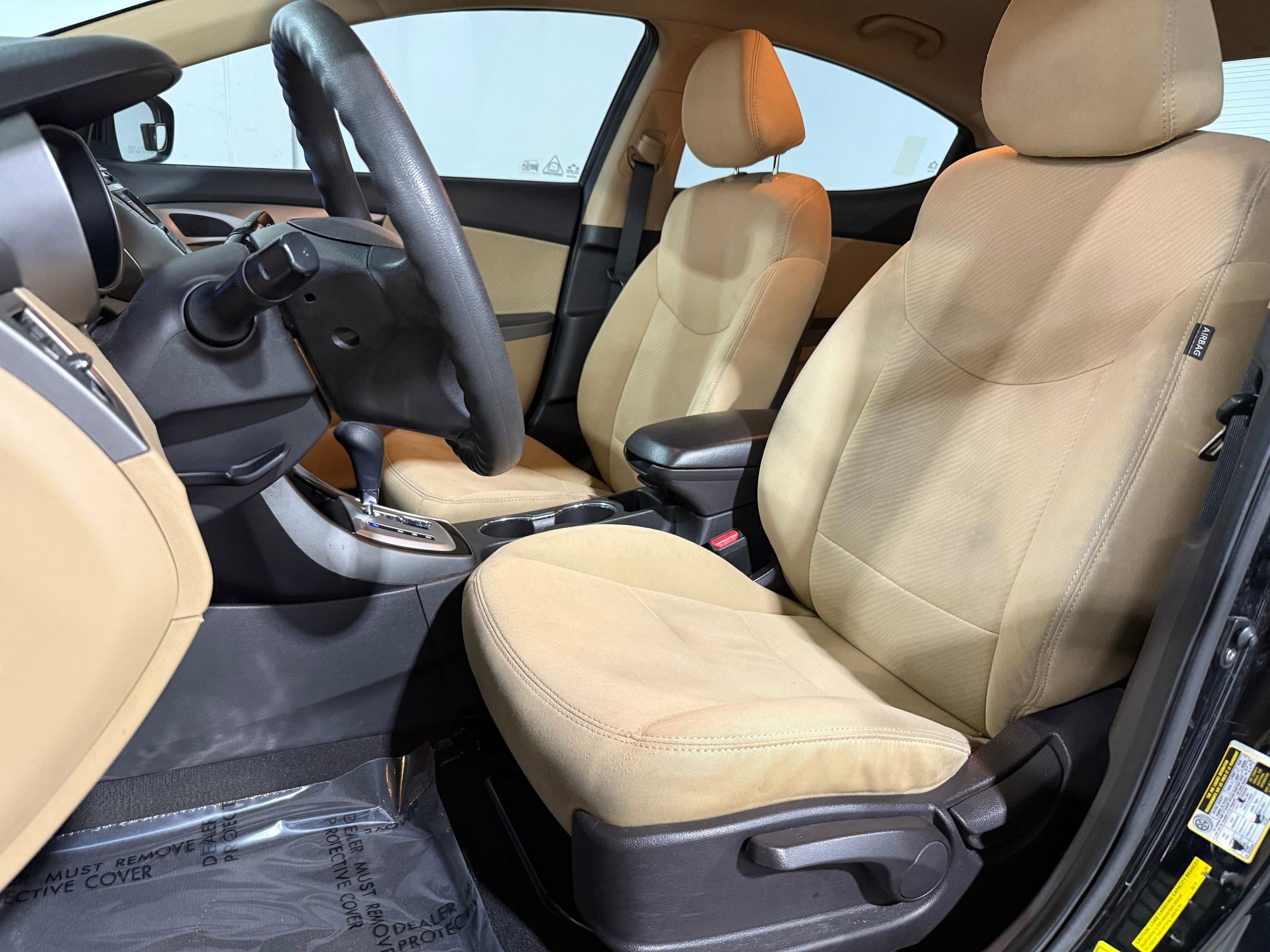 Used 2012 Hyundai Elantra GLS w/ Preferred Pkg 3 image 5