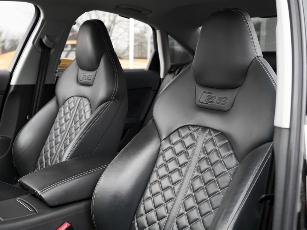 Used 2016 Audi S6 Prestige w/ Prestige Package image 35