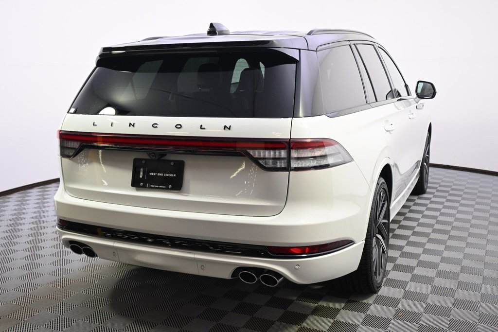 New 2026 Lincoln Aviator Black Label image 6