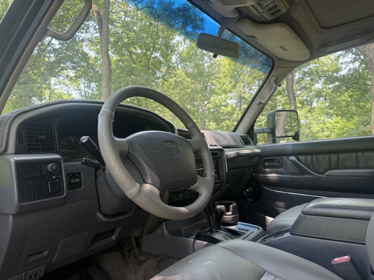 Used 1996 Toyota Land Cruiser AWD/4WD image 25