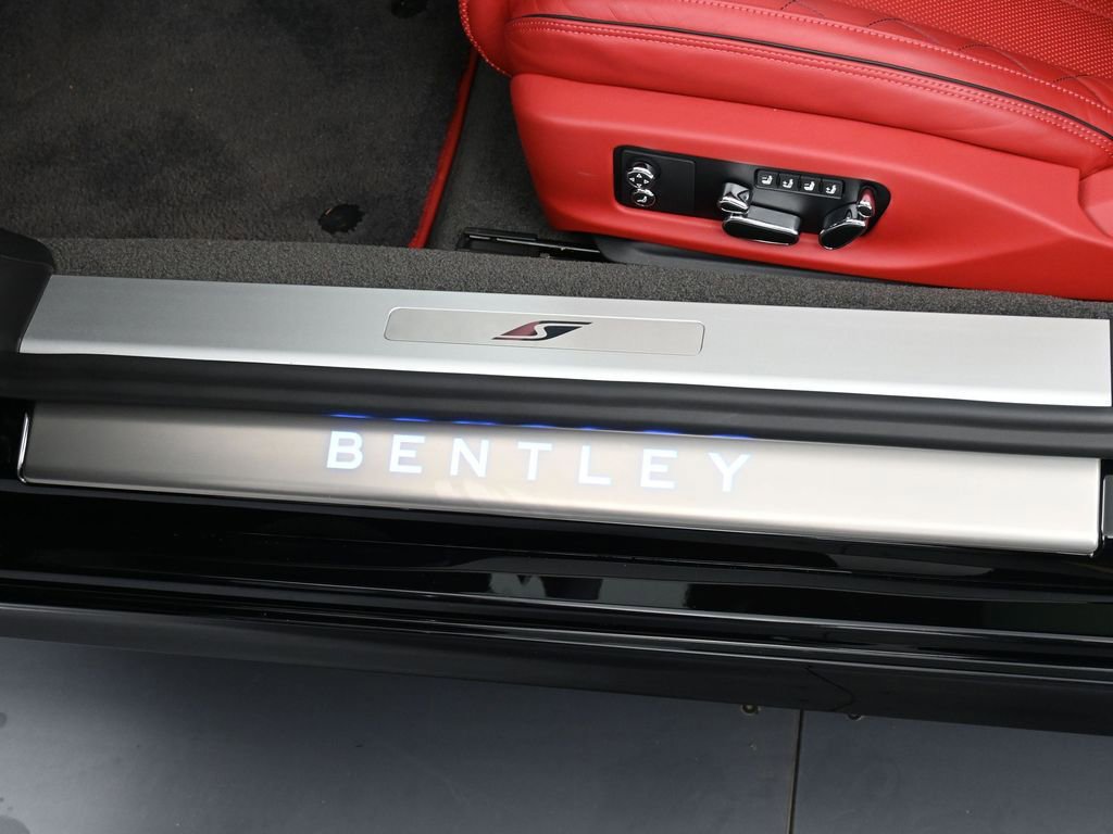 Certified 2023 Bentley Continental GT V8 AWD/4WD image 16