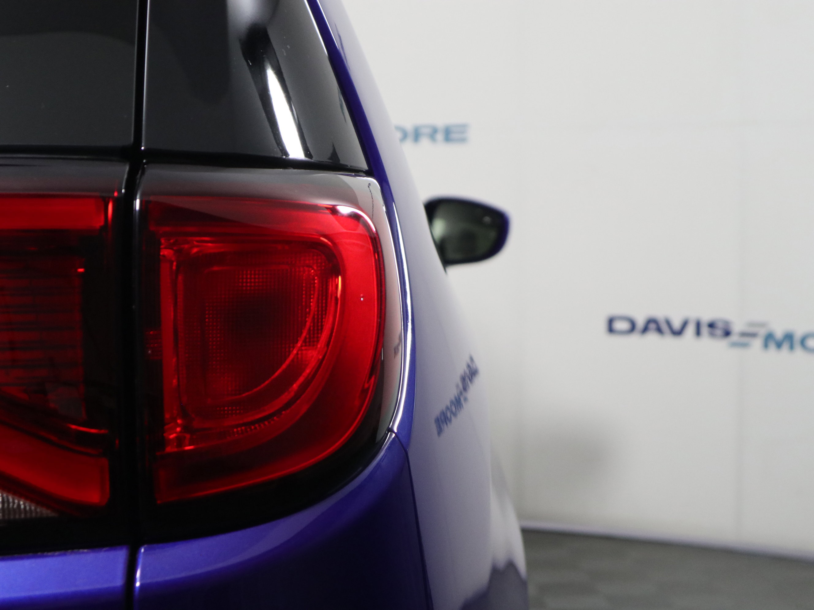 Used 2020 Chrysler Pacifica Touring w/ S Appearance Package image 6