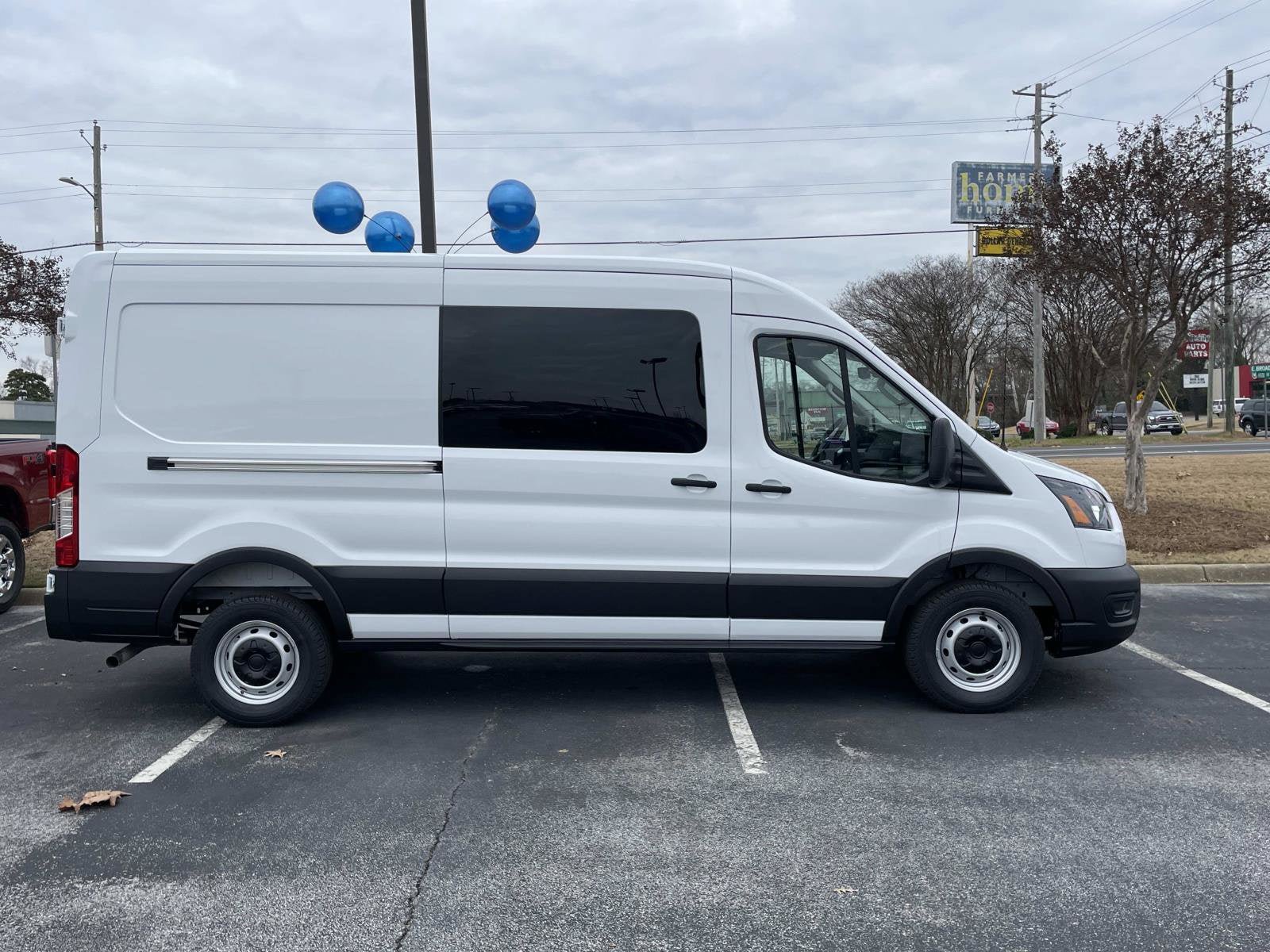 New 2026 Ford Transit 250 148 Medium Roof w/ Load Area Protection Package RWD image 2