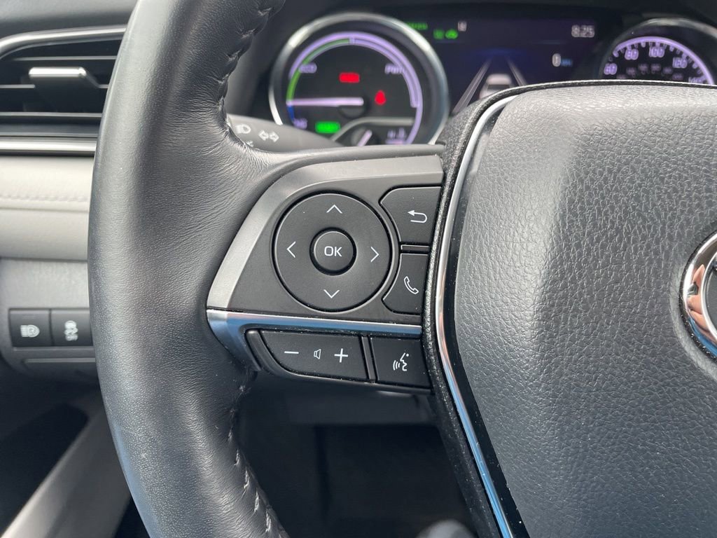 Used 2020 Toyota Camry XLE FWD image 28