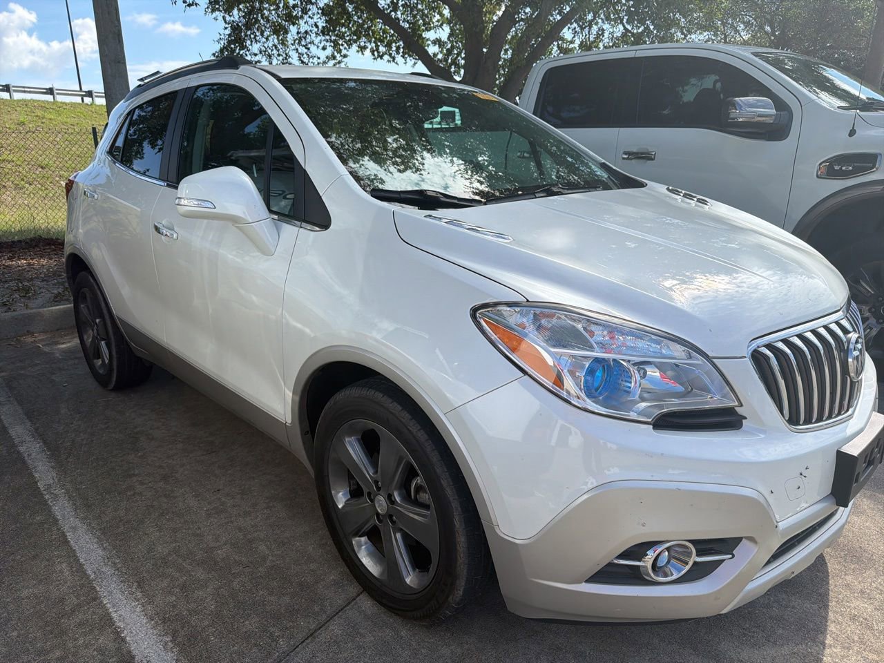 Used 2014 Buick Encore Leather FWD image 1