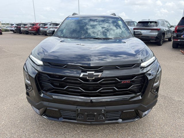 Used 2025 Chevrolet Equinox RS w/ Safety and Technology Package FWD image 4