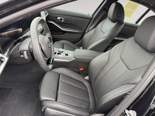 Certified 2026 BMW 330i xDrive Sedan w/ Premium Package AWD/4WD image 9