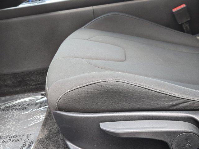 Certified 2025 Hyundai Elantra Hybrid FWD image 25