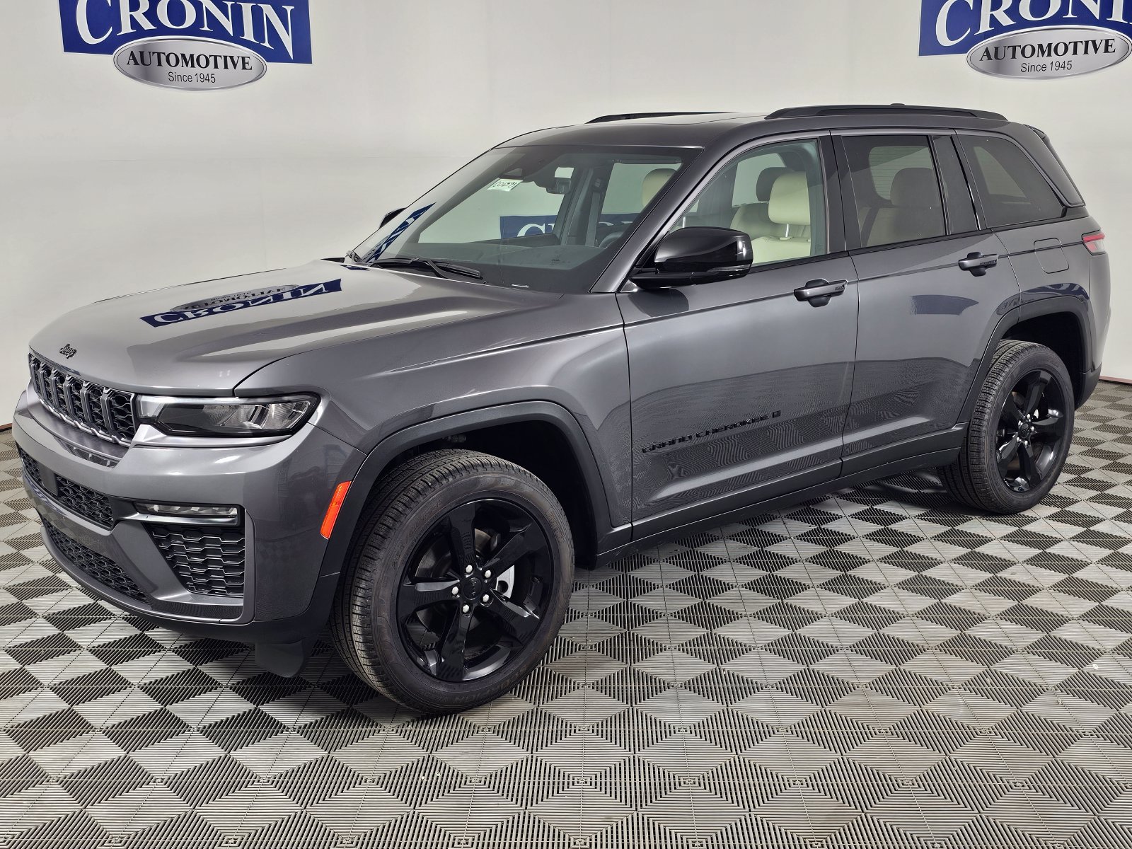 New 2026 Jeep Grand Cherokee Limited w/ Limited Altitude Package AWD/4WD image 36