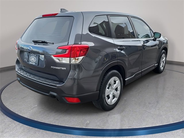 Used 2023 Subaru Forester Base image 6