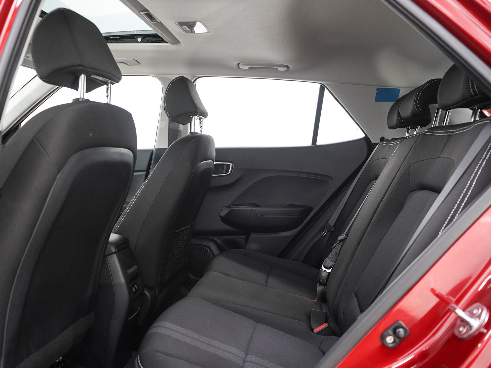 Certified 2024 Hyundai Venue SEL FWD image 14