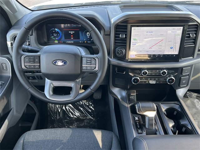 New 2025 Ford F150 Lightning XLT image 13