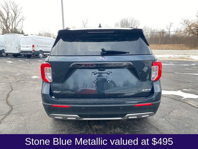 Used 2022 Ford Explorer XLT w/ Equipment Group 202A image 6