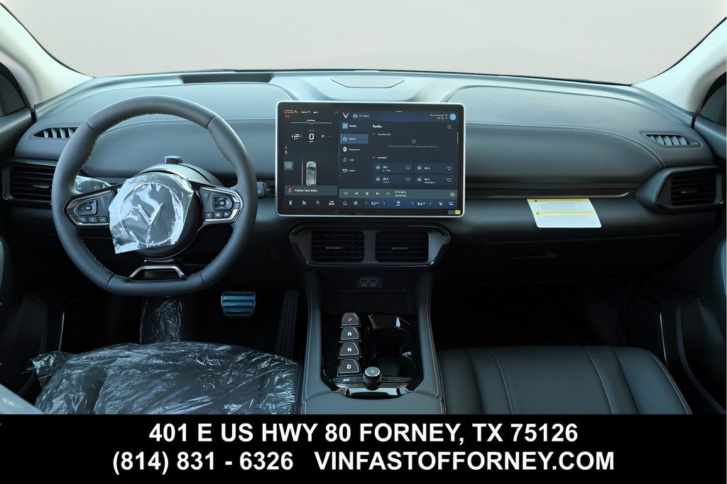 New 2025 VinFast VF 8 Eco AWD/4WD image 5
