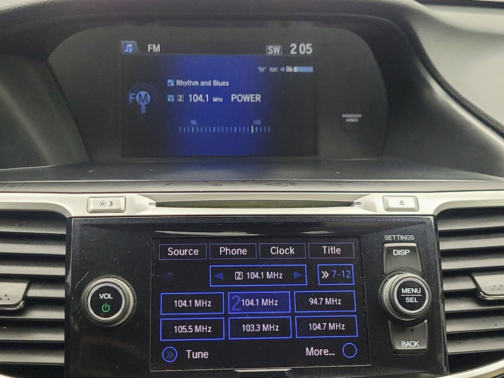 Used 2015 Honda Accord EX-L image 25