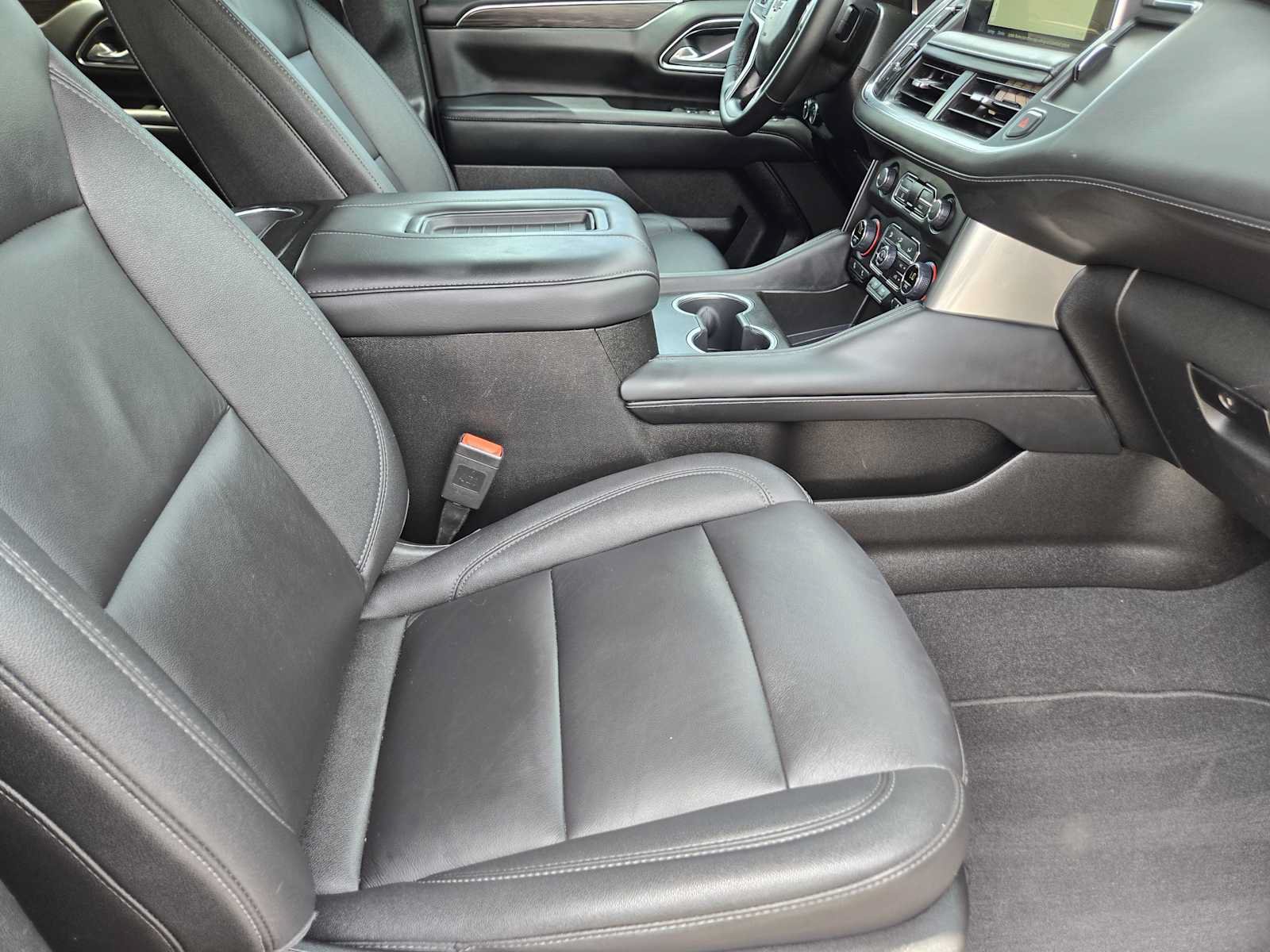 Certified 2023 Chevrolet Tahoe Z71 w/ Luxury Package AWD/4WD image 14
