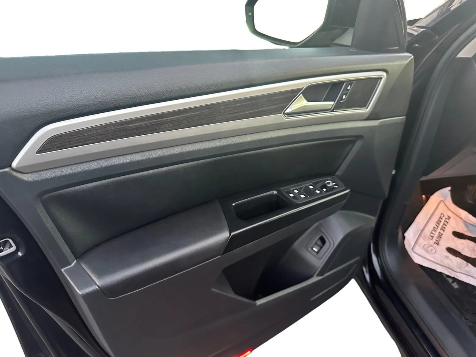 Used 2018 Volkswagen Atlas SE FWD image 10