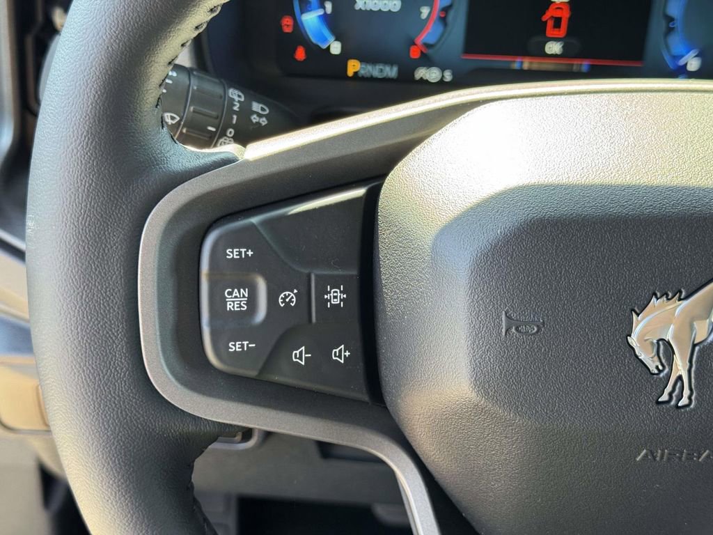 New 2025 Ford Bronco Badlands image 10