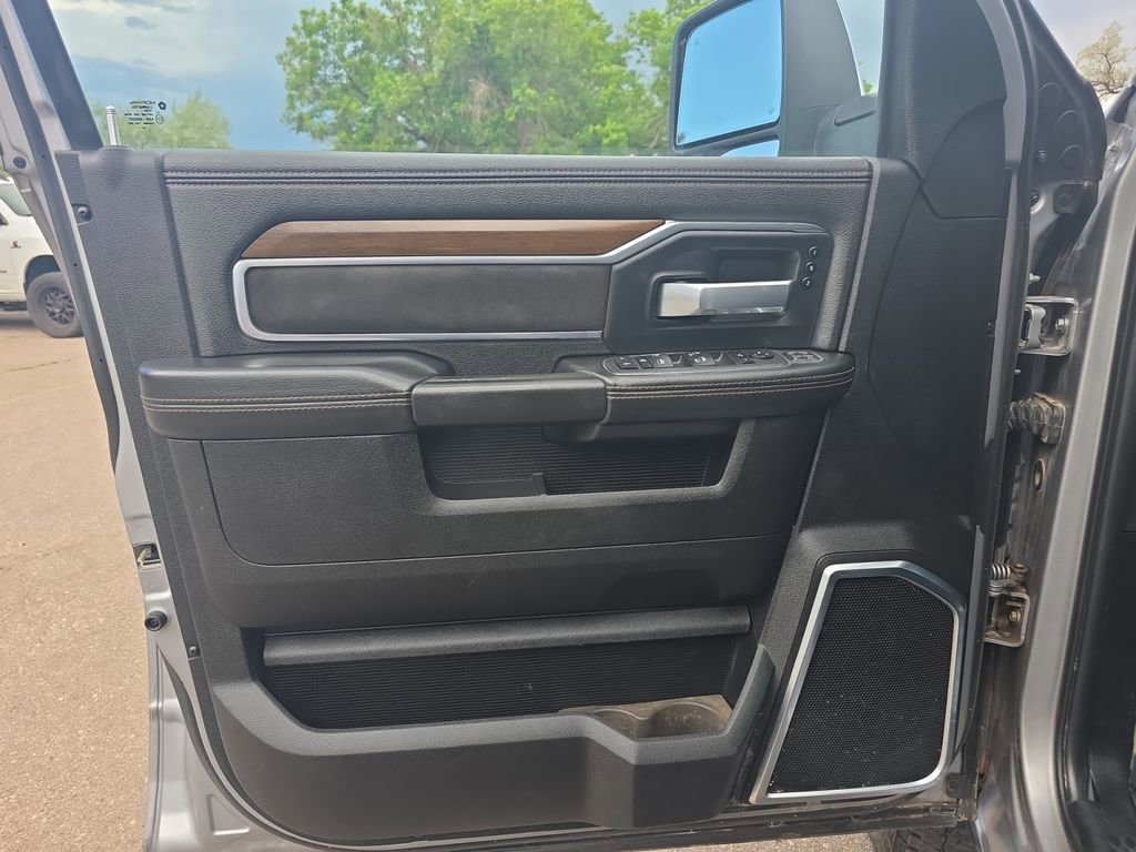 Used 2024 RAM 2500 Laramie w/ Safety Group AWD/4WD image 21