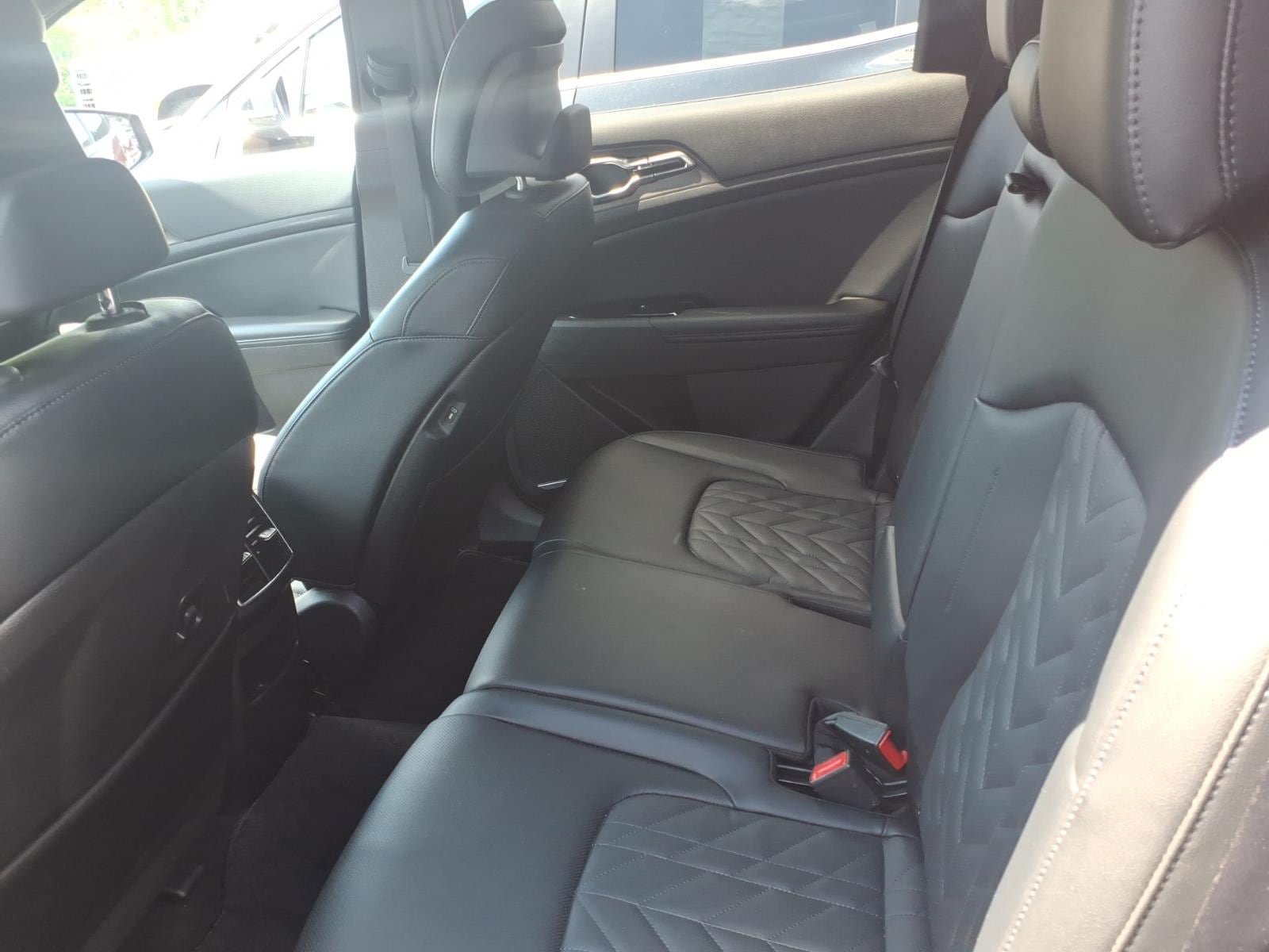 Certified 2023 Kia Sportage X-Line w/ X-Line Premium Package AWD/4WD image 8
