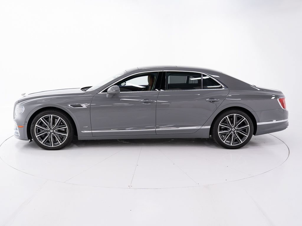 Certified 2022 Bentley Flying Spur V8 AWD/4WD image 2