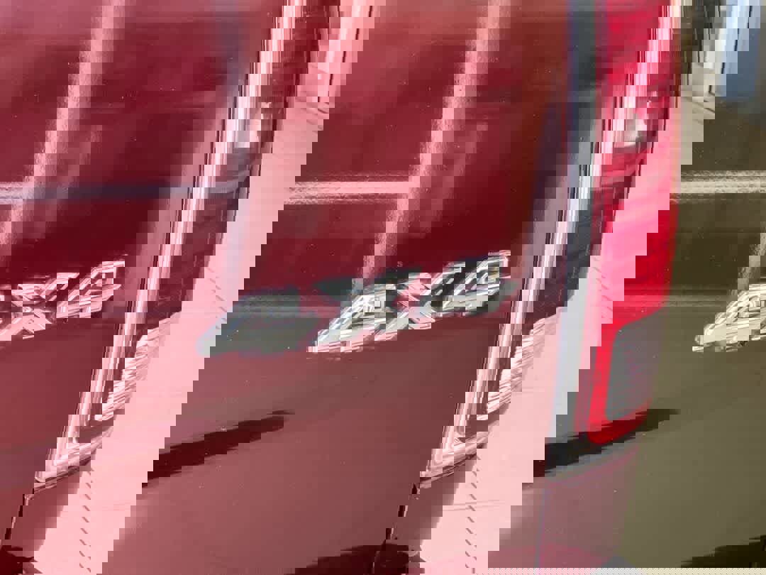 Used 2018 RAM 1500 Laramie Longhorn image 12