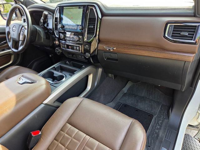 Used 2023 Nissan Titan Platinum Reserve w/ Moonroof Package image 18
